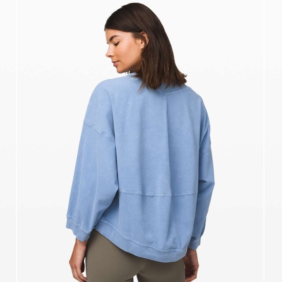 Lululemon Dare the Day Pullover - Picture 3 of 6